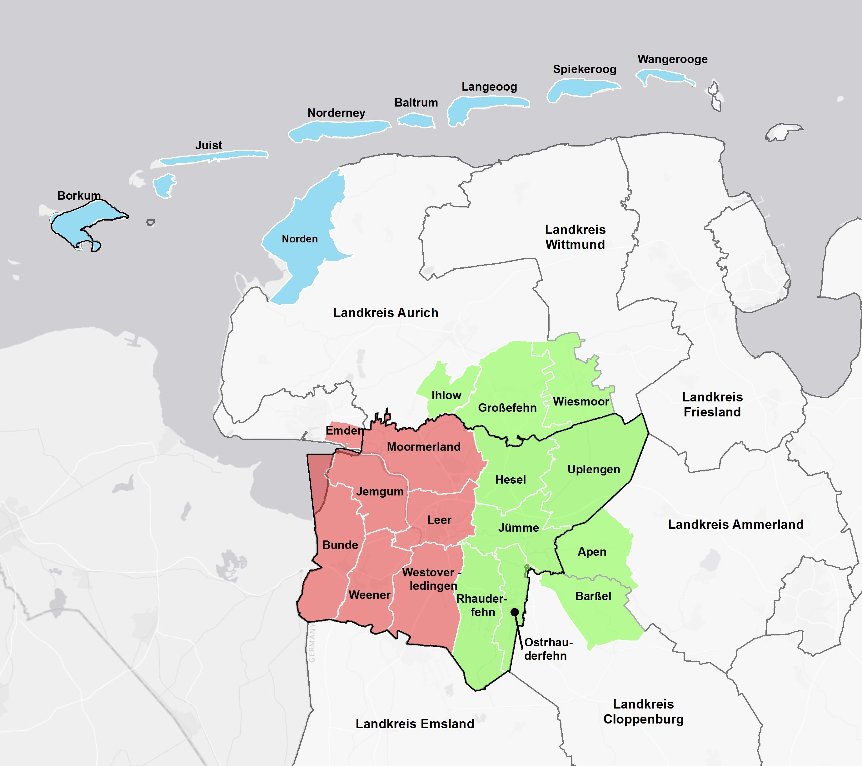 Auf dem Bild sieht man eine Landkarte, in der alle drei LEADER-Regionen mit den dazugehörigen Kommunen zu sehen sind.
Blau ist die Region Wattenmeer Achter mit den Inseln Borkum, Juist, Norderney, Baltrum, Langeoog, Spiekeroog, Wangerooge und der Stadt Norden.
Rot ist die Region Ostfriesland an der Ems mit den Städten Emden, Weener (Ems) und Leer sowie den Gemeinden Moormerland, Jemgum, Bunde und Westoverledingen.
Grün ist das Fehngebiet. Es umfasst die Gemeinde Apen im Landkreis Ammerland, die Gemeinde Großefehn und die Stadt Wiesmoor, vier Ortsteile der Gemeinde Ihlow im Landkreis Aurich, die zwei Samtgemeinden Hesel und Jümme, die Gemeinden Ostrhauderfehn, Rhauderfehn und Uplengen im Landkreis Leer sowie die Gemeinde Barßel im Landkreis Cloppenburg.
