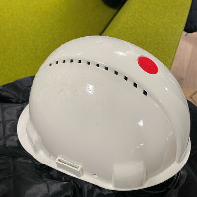 Bauarbeiterhelm