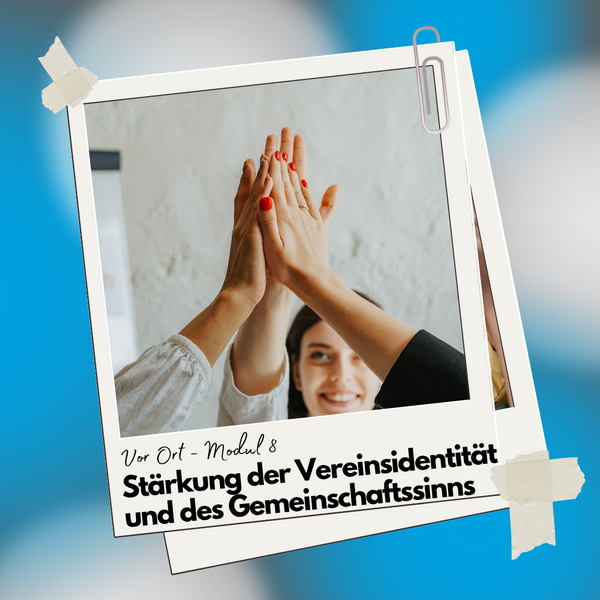 Es sind drei erhobene H&auml;nde zu sehen, die sich "abklatschen", als Synonym f&uuml;r Zustimmung.